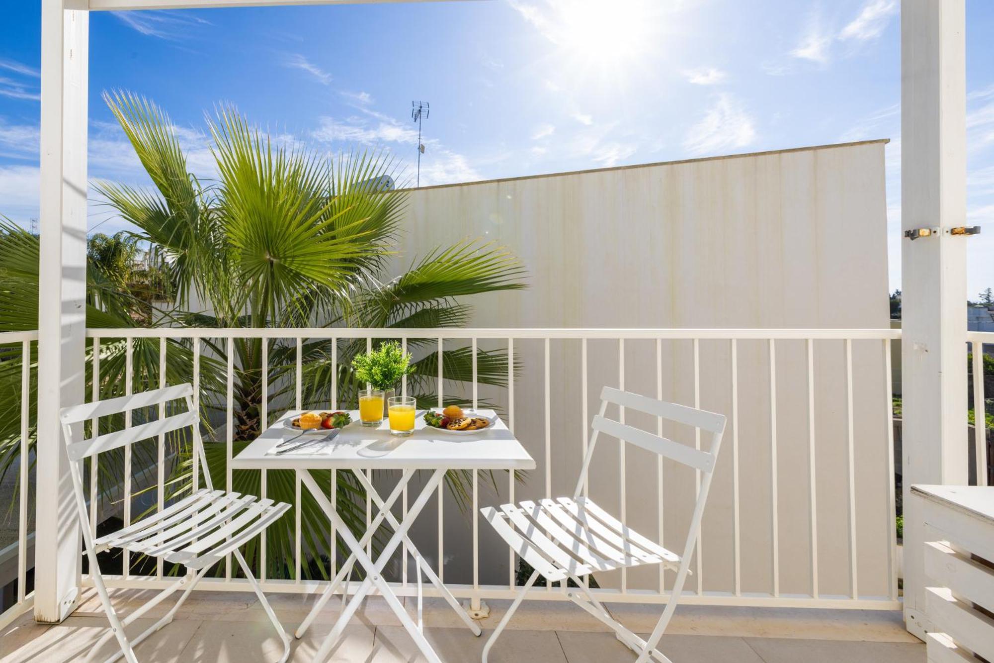 Tramonti Incredibili In Piscina - Apartment8 Con Ac Wifi In Residence Санта-Мария-аль-Баньо Экстерьер фото