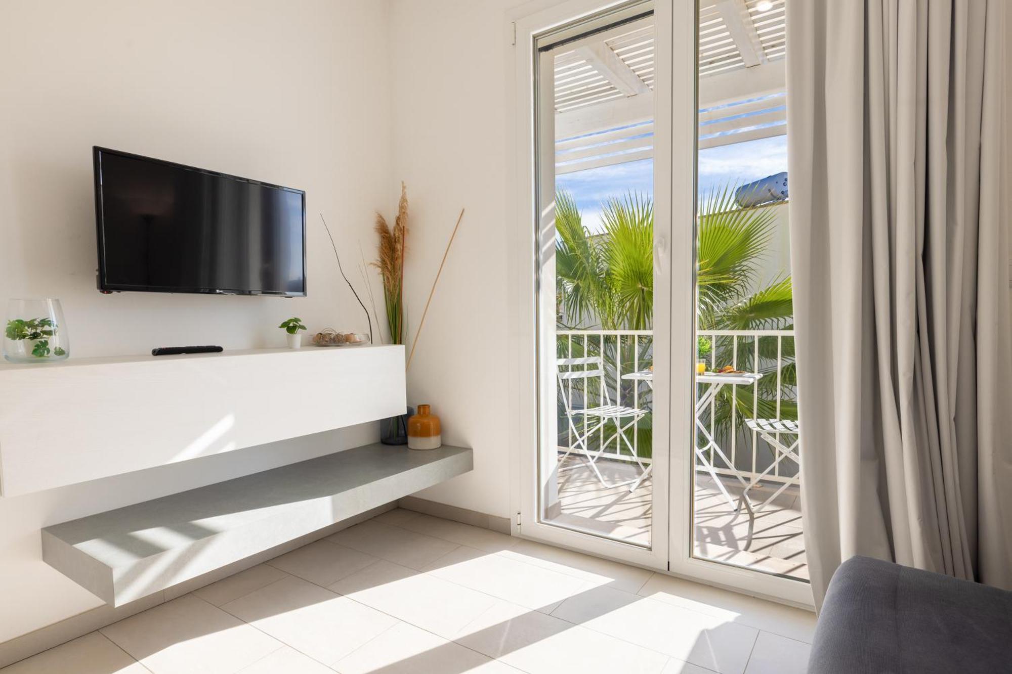 Tramonti Incredibili In Piscina - Apartment8 Con Ac Wifi In Residence Санта-Мария-аль-Баньо Экстерьер фото